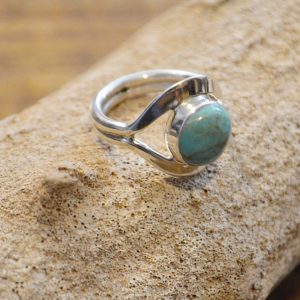 日常を少しだけ特別にしてくれるジュエリー