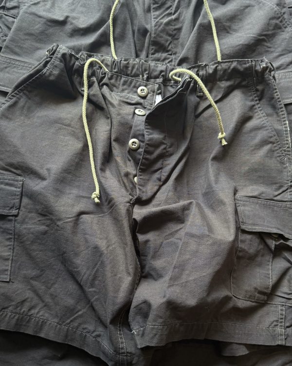 店頭続々入荷中！