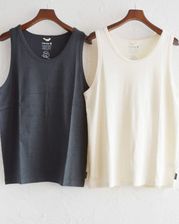 2枚3枚欲しくなる、あのタンクトップ