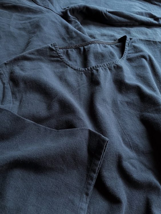 ANTIQUE LINEN TOP / OVER DYE