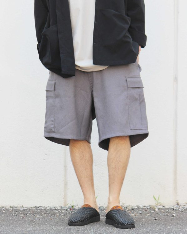 スタプレ素材で上品に!万能イージーカーゴショーツ