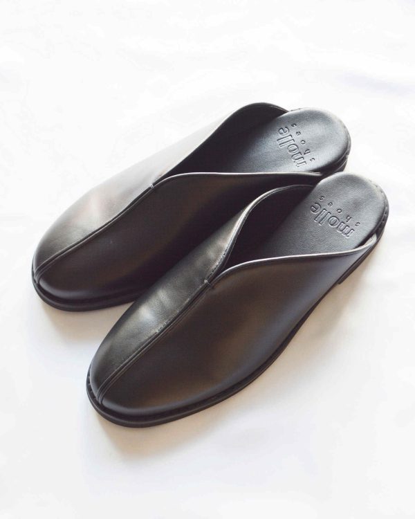 molleshoesの看板モデルからコンフォートスタイルが待望の登場