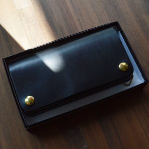 革好きの心を揺さぶる、茶芯のワイルドな経年変化