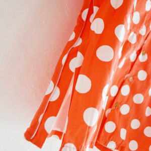 蘇る水玉シャツ、今の気分で着る一枚