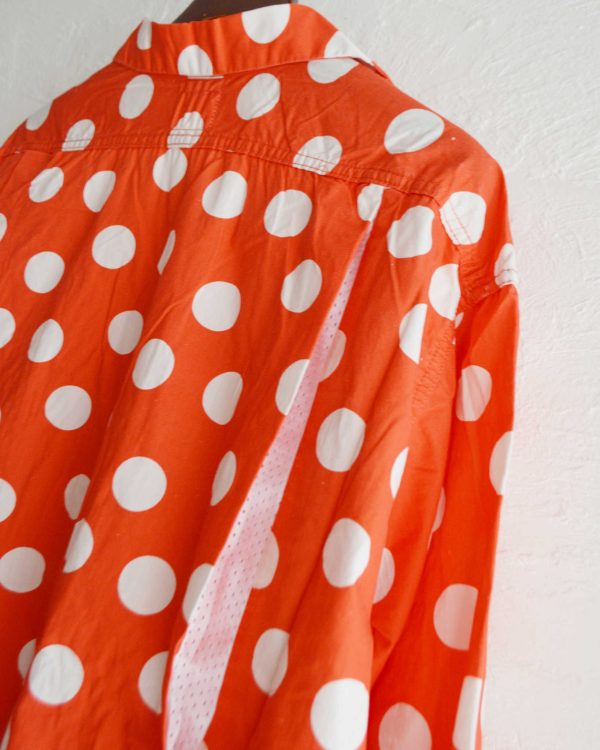 蘇る水玉シャツ、今の気分で着る一枚