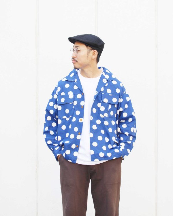 蘇る水玉シャツ、今の気分で着る一枚