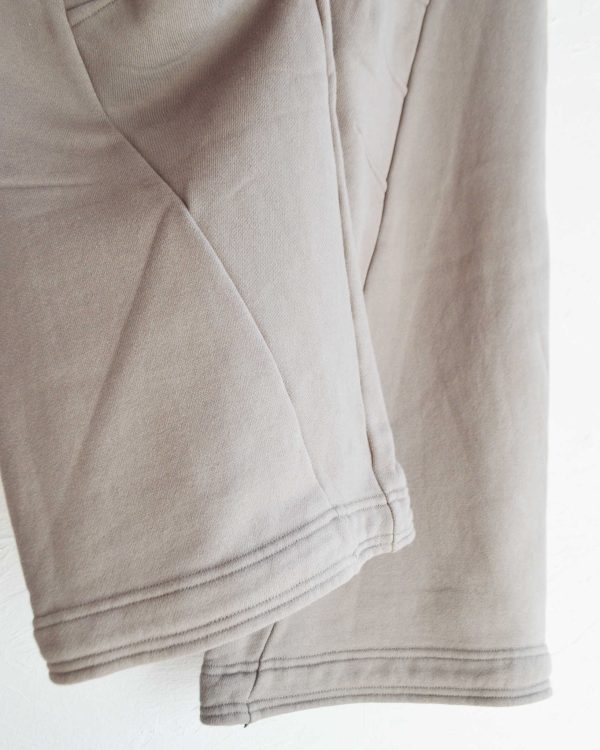 Nasngwam.～DRAPING SWEAT PANTS～9.6.Sat…Launch