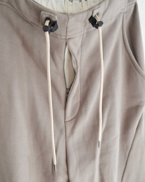 Nasngwam.～DRAPING SWEAT PANTS～9.6.Sat…Launch