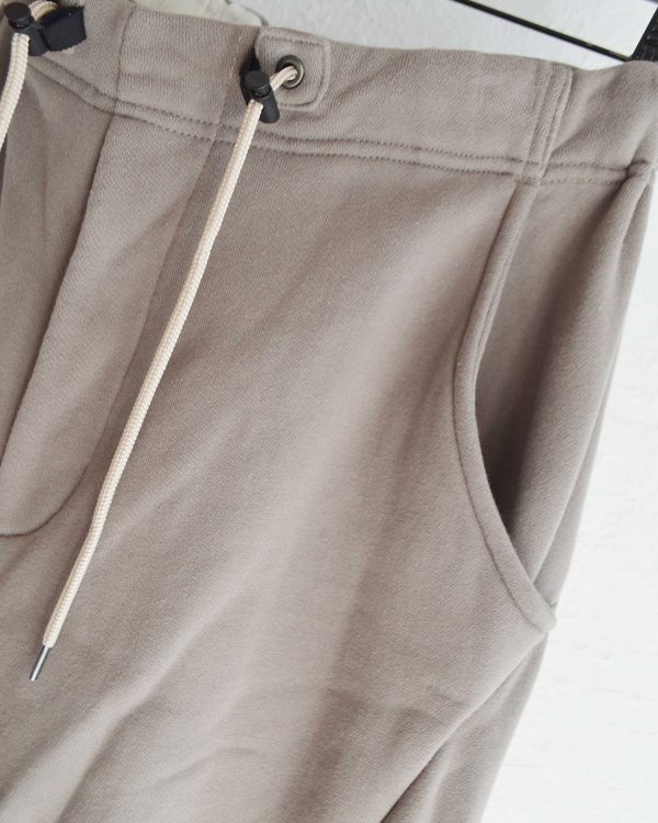 Nasngwam.～DRAPING SWEAT PANTS～9.6.Sat…Launch