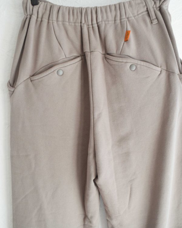 Nasngwam.～DRAPING SWEAT PANTS～9.6.Sat…Launch