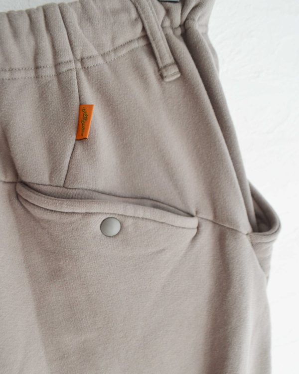 Nasngwam.～DRAPING SWEAT PANTS～9.6.Sat…Launch