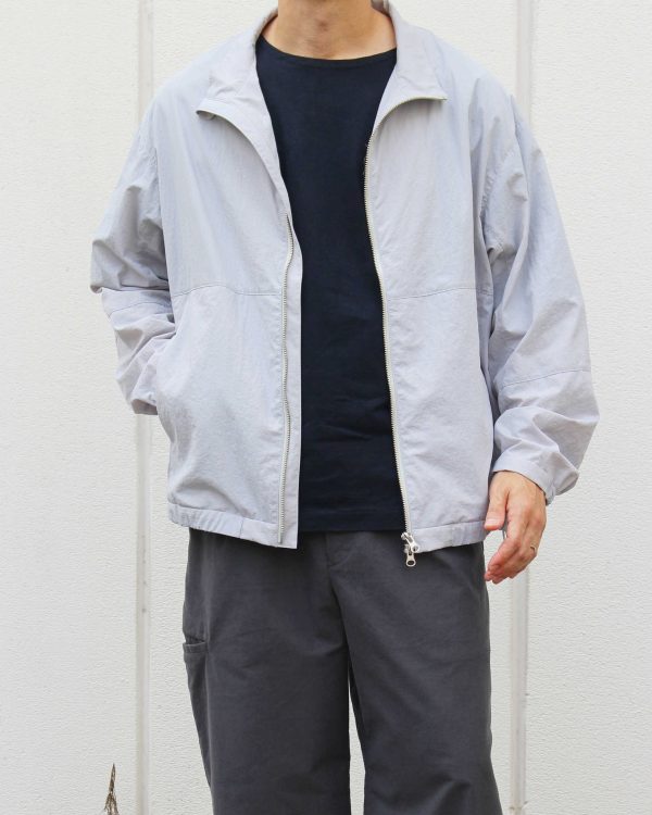 POCKETABLE NYLON BLOUSON