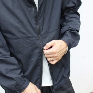 POCKETABLE NYLON BLOUSON