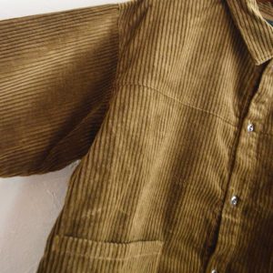 ちょうど良さを極めたシャツジャケット