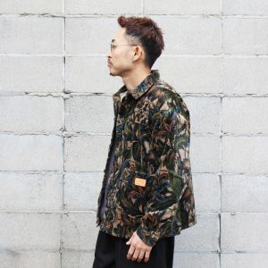 HYPERION JACKETの着用イメージ