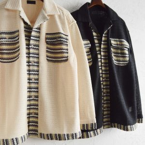 透け感を楽しむ、大人のクロシェシャツ。