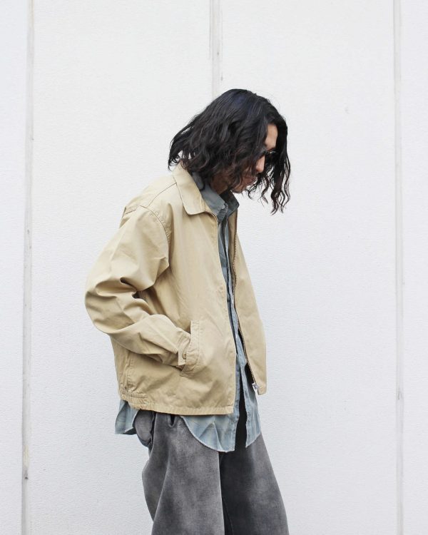 着るほどに良さが分かるN.O.UNのブルゾン