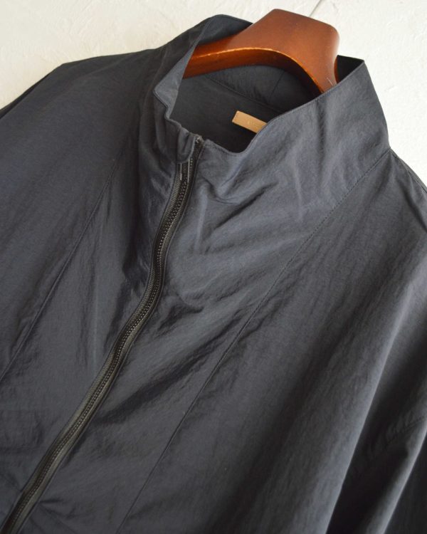 LIGHT SHELL STAND BLOUSON