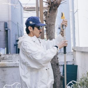 ギミック満載。“全部盛り仕様”のアノラック。