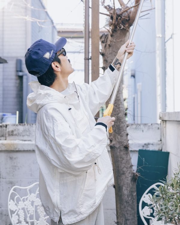 ギミック満載。“全部盛り仕様”のアノラック。