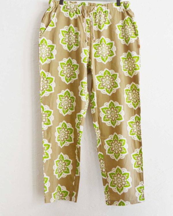 春の陽気に映える、セットアップ