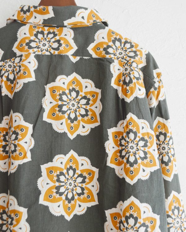 春の陽気に映える、セットアップ