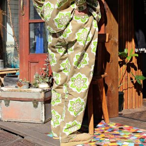 春の陽気に映える、セットアップ