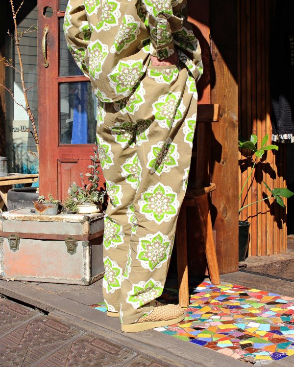 春の陽気に映える、セットアップ