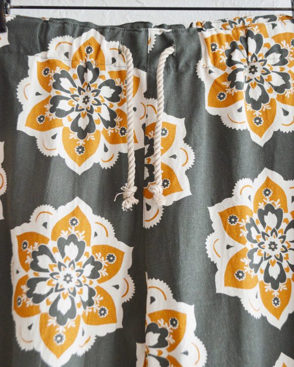 春の陽気に映える、セットアップ