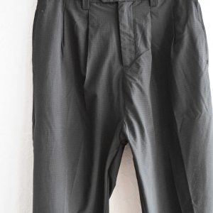 “考えずに着て、ちゃんと整う”セットアップ