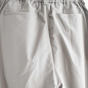 “考えずに着て、ちゃんと整う”セットアップ