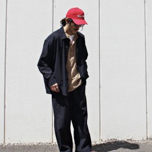 自然と雰囲気を引き上げてくれるセットアップ。