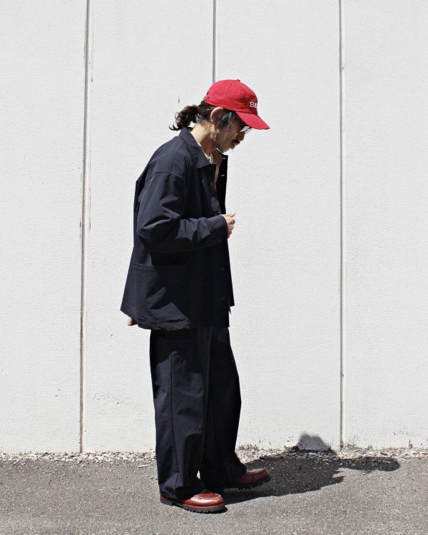 自然と雰囲気を引き上げてくれるセットアップ。