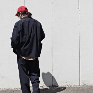 自然と雰囲気を引き上げてくれるセットアップ。