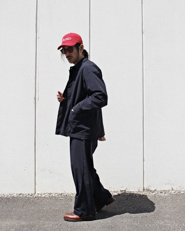 自然と雰囲気を引き上げてくれるセットアップ。