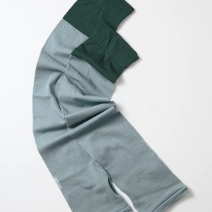 夏の紫外線対策に。毎日使いたくなる、上品アームカバー