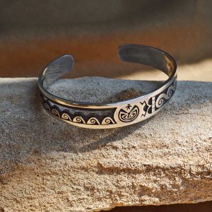 迷いの先にあるもの。4月の始まりに選びたい一本