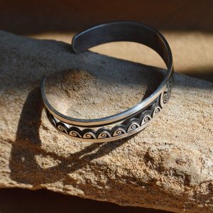 迷いの先にあるもの。4月の始まりに選びたい一本