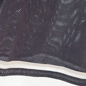 透けないメッシュという新提案。進化したホッケーT