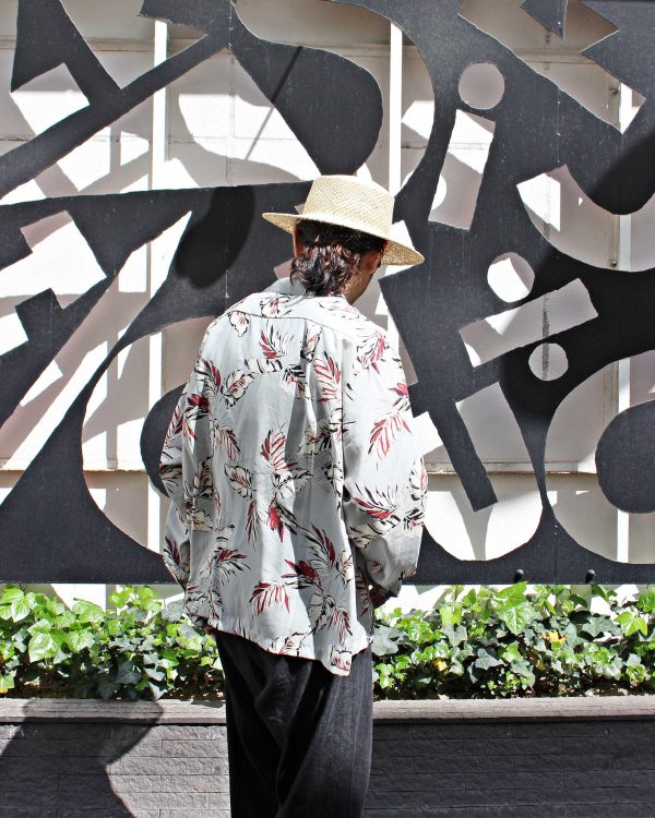 夏じゃなく“今着たい服”としてのアロハが明日発売