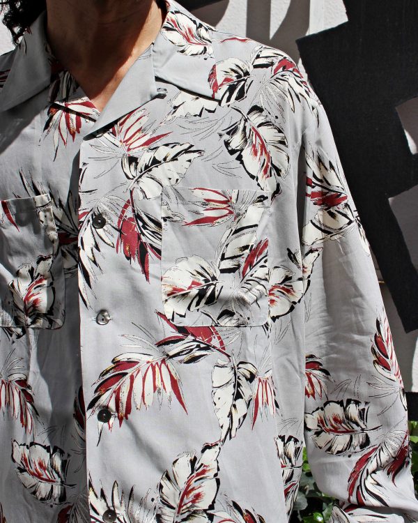 夏じゃなく“今着たい服”としてのアロハが明日発売