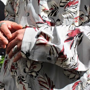 夏じゃなく“今着たい服”としてのアロハが明日発売