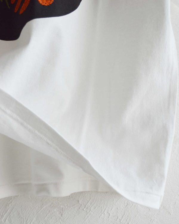 ぼちぼちTシャツ、HaGDの人気のグラフィックTEE