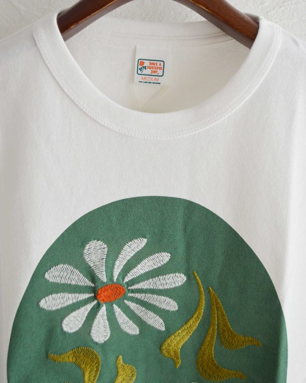 ぼちぼちTシャツ、HaGDの人気のグラフィックTEE