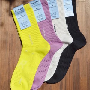 足元から整える、夏の快適高機能ソックス