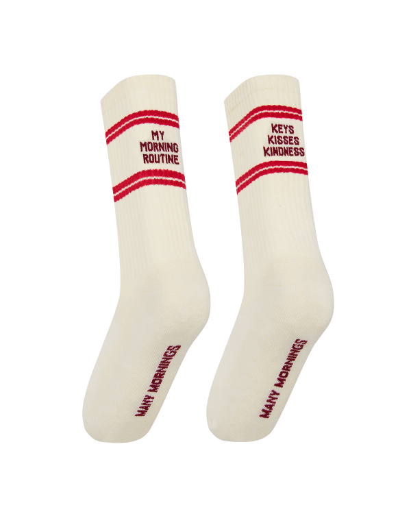 “朝の気分”で選ぶ。左右非対称が楽しいMANY MORNINGSのスポーツソックスが入荷。