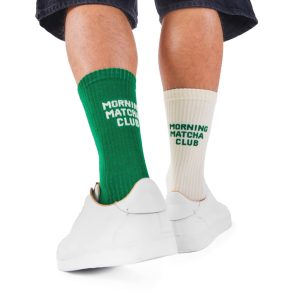 “朝の気分”で選ぶ。左右非対称が楽しいMANY MORNINGSのスポーツソックスが入荷。