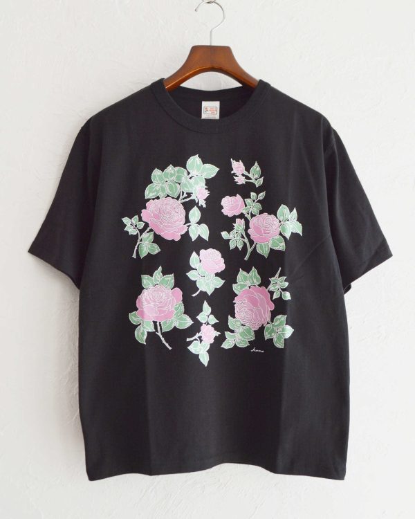手描きのローズデザインTEE