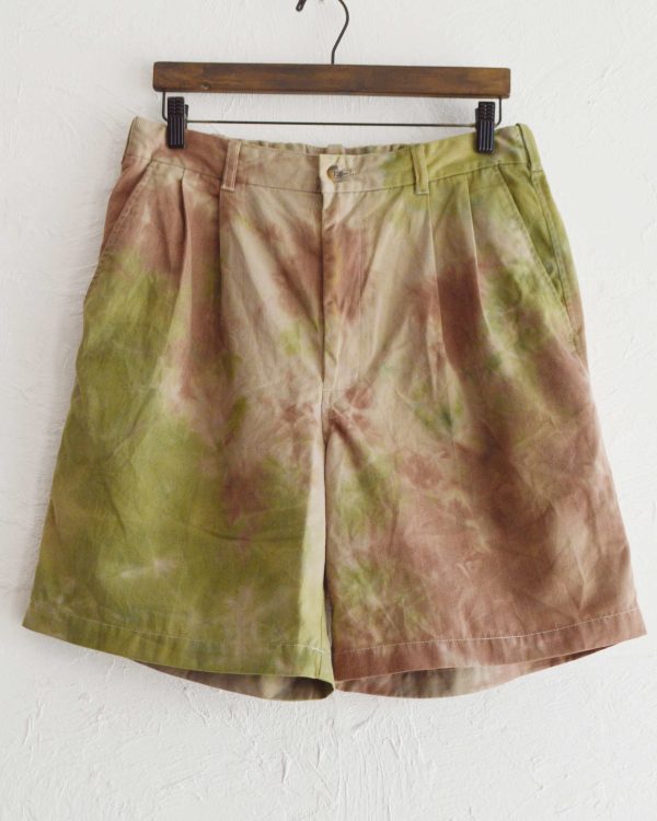 夏のスタイルに奥行きを。Nasngwam. “MOONLIGHT SHORTS”