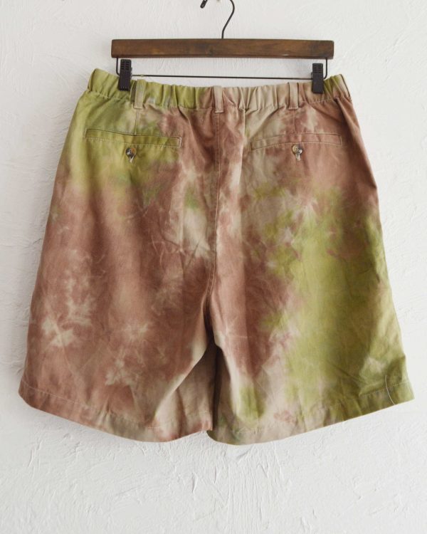 夏のスタイルに奥行きを。Nasngwam. “MOONLIGHT SHORTS”